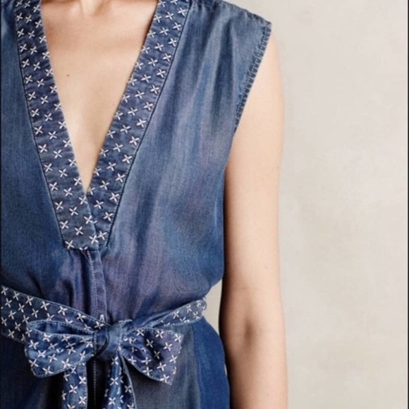 Free when bundled! Anthro Holding Horses Sleeveless Chambray Blouse - Picture 2 of 9